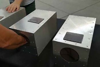 ATELIERS DECOUVRE LES MATERIAUX AERO PAR LE TOUCHER.JPG